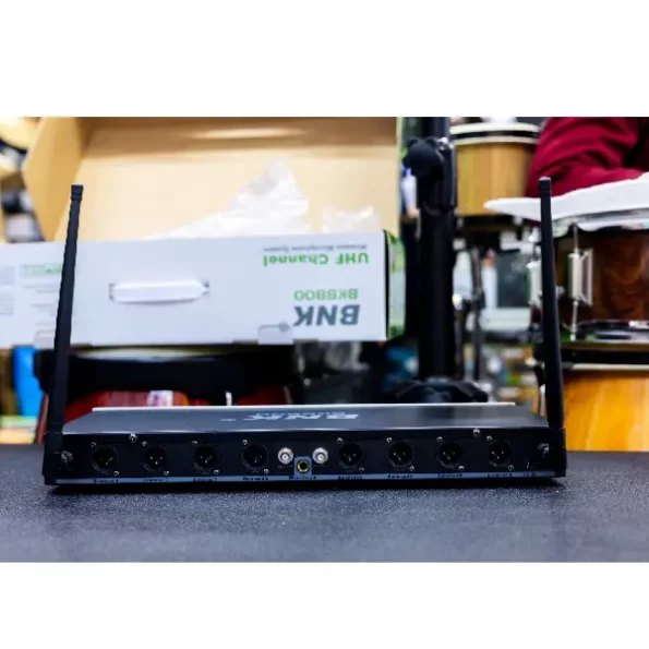 BNK BK8800 8 in 1 Wireless Microphone