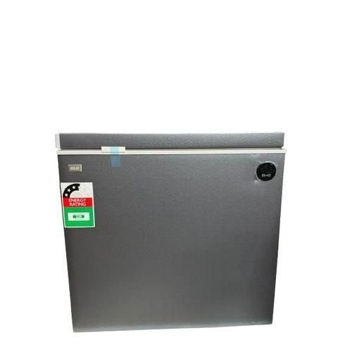 1 (10) Gld 169 litres deep freezer/ chest freezer plus free guard